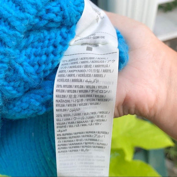 Hollister Bright Aqua Knit Sweater - Picture 3 of 5